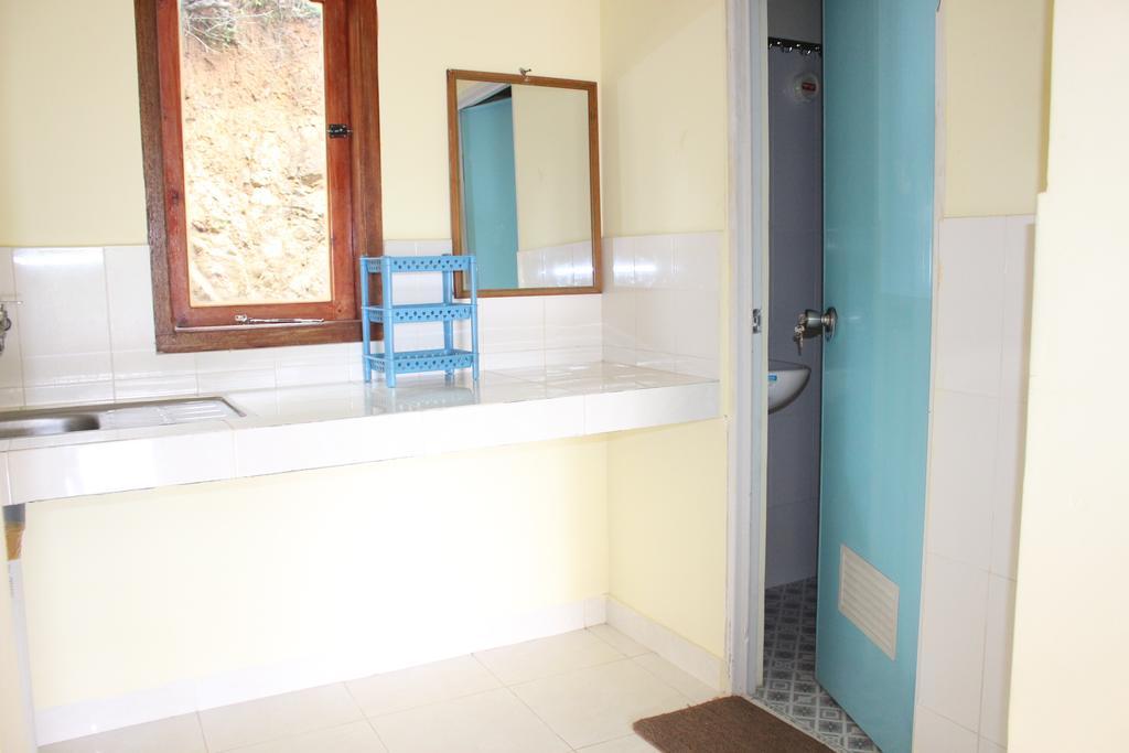 Join Homestay Kuta  Buitenkant foto