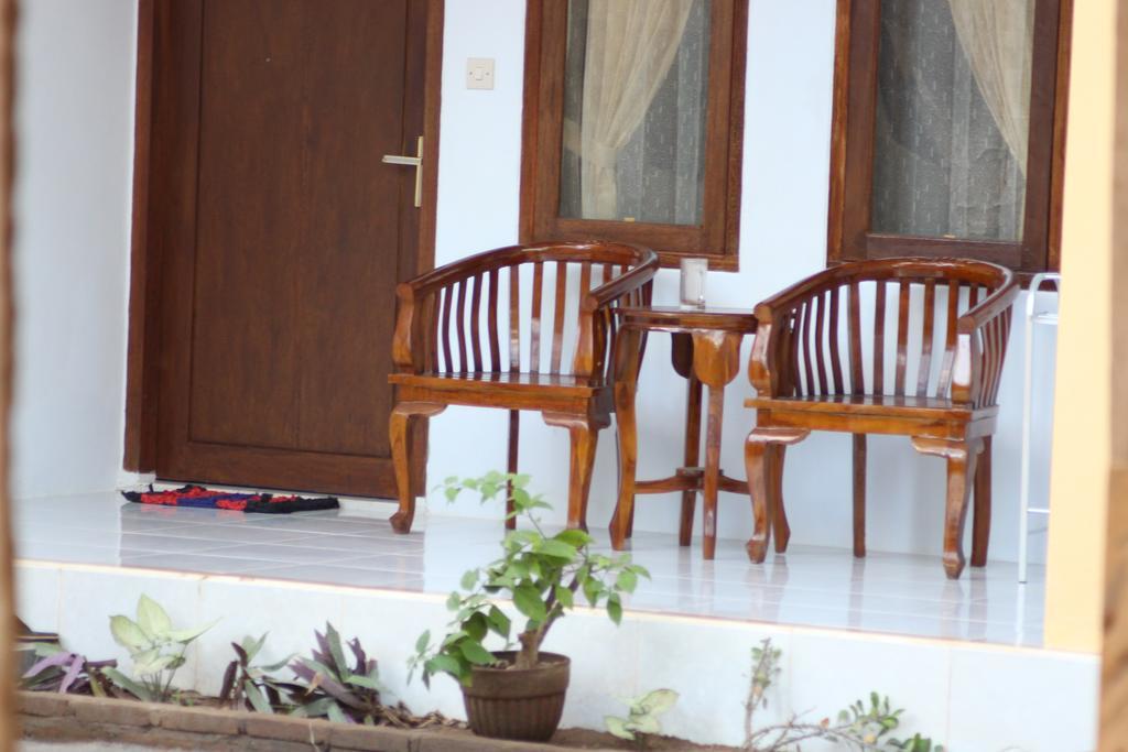 Join Homestay Kuta  Buitenkant foto