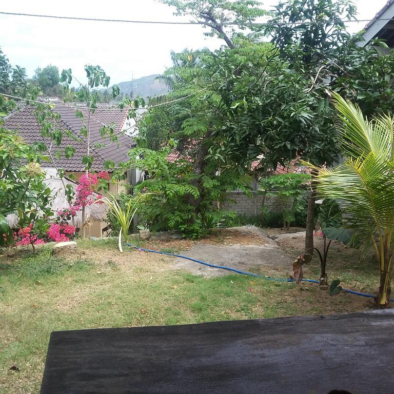 Join Homestay Kuta  Buitenkant foto